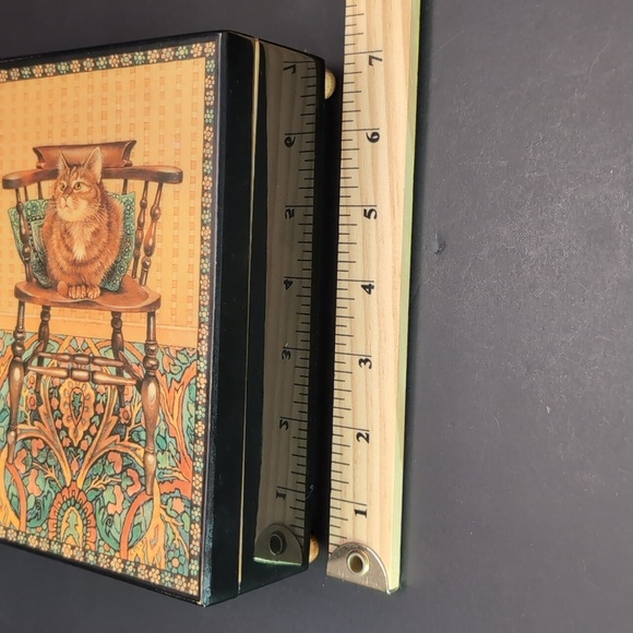 VTG,1990 Blossom Lesley Anne Ivory,Enesco Wooden Lacquered Jewelry Box with Cat. - Picture 9 of 11